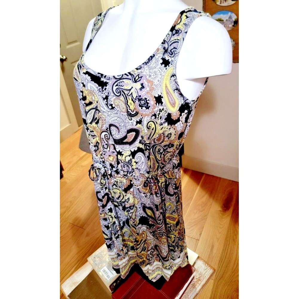 H&M Dress Black, w/ Yellow White paisley just above the knees UK S